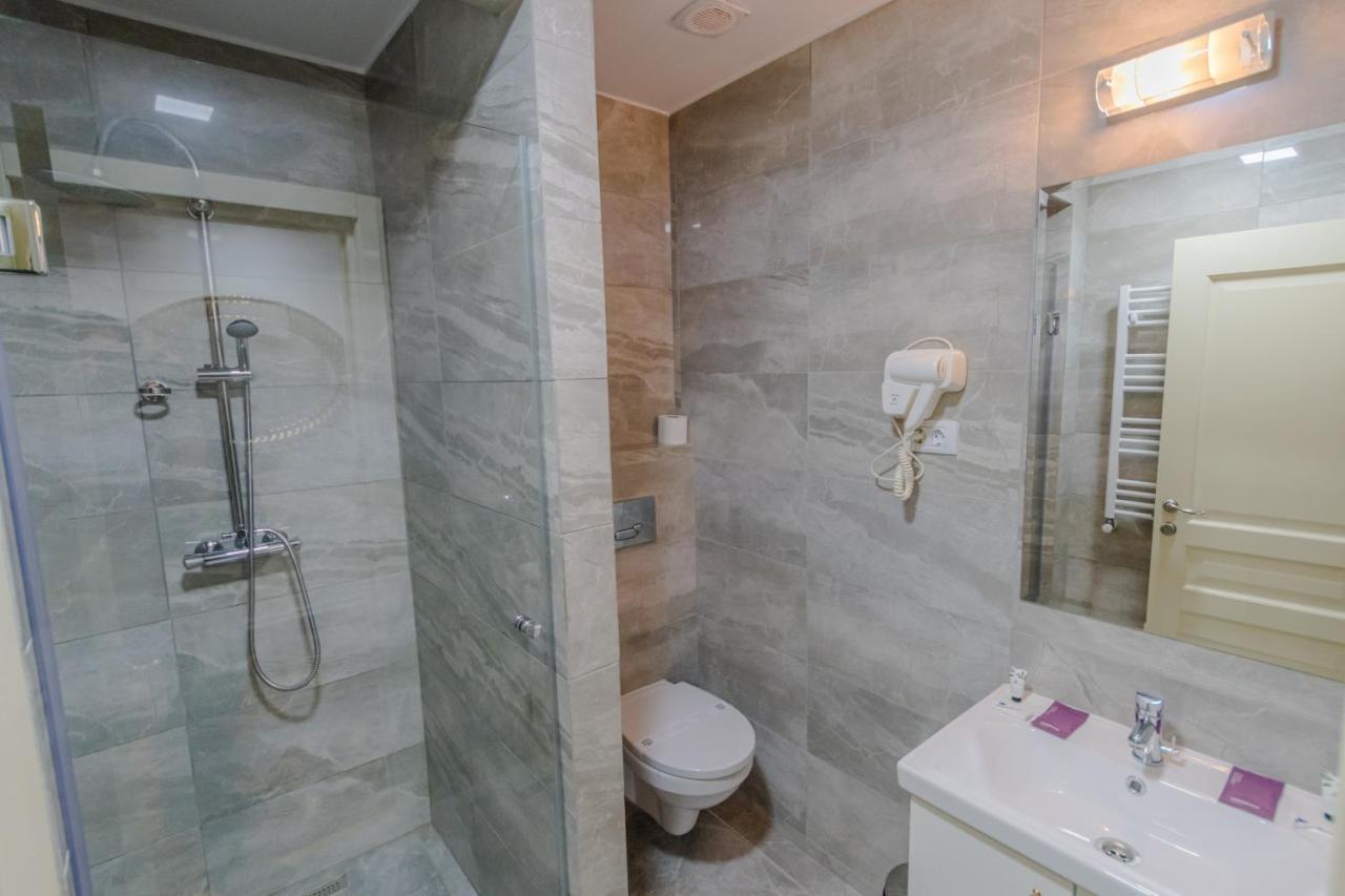 Hostel Parc Fălticeni Zewnętrze zdjęcie